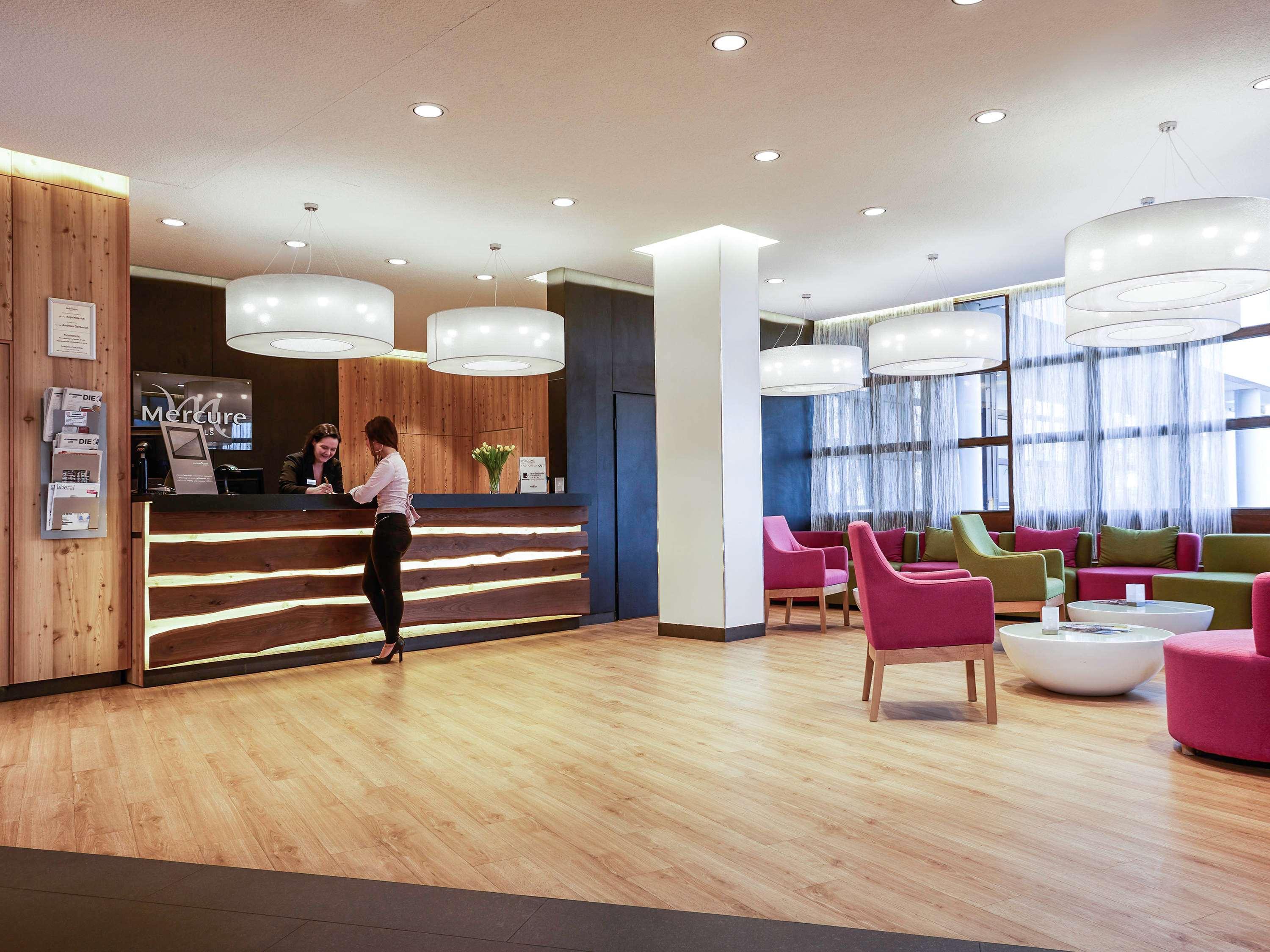 Mercure Hotel Am Messeplatz Оффенбург Экстерьер фото